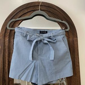 BANANA REPUBLIC Shorts Mid Rise Bow Tie Belt Chino Flat Front Blue